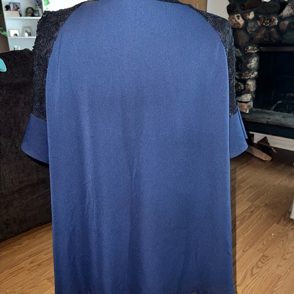 Lacey - Picture 3 of 4